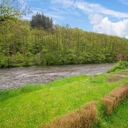 In Remouchamps With Sauna Дом отдыха