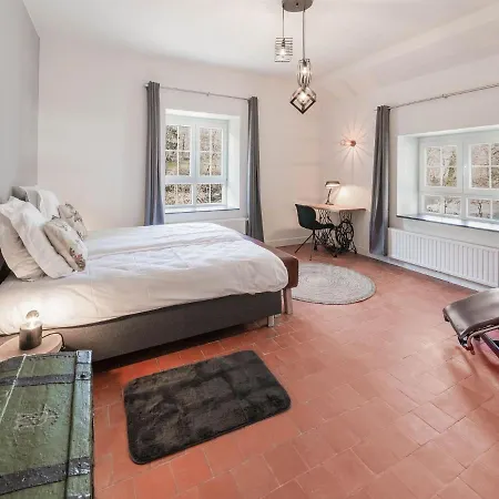 Дом отдыха In Remouchamps With Sauna *